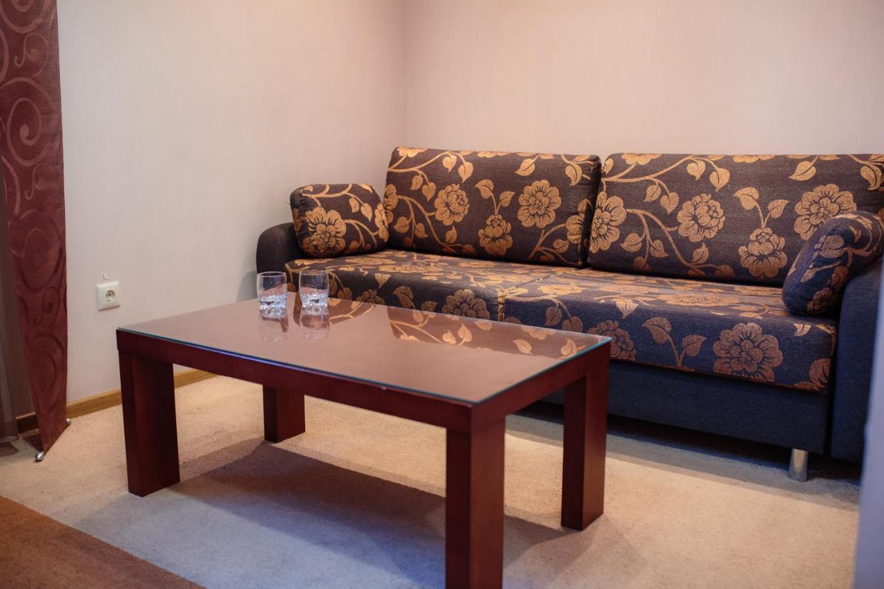 Motel Euro Lyuboml Exteriér fotografie