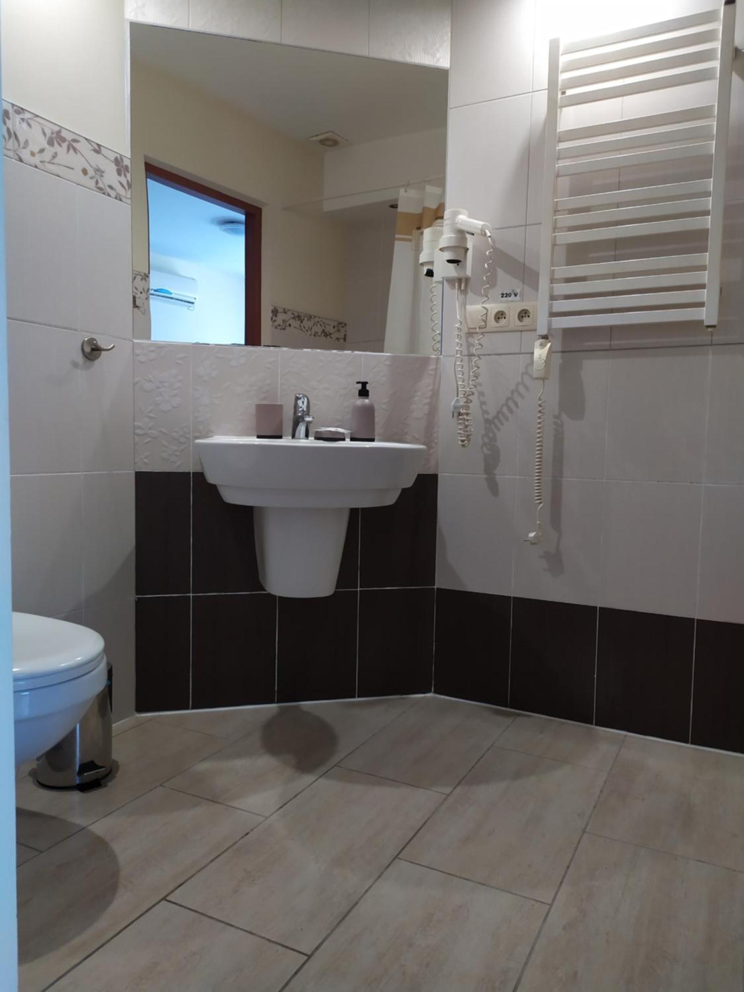 Motel Euro Lyuboml Exteriér fotografie