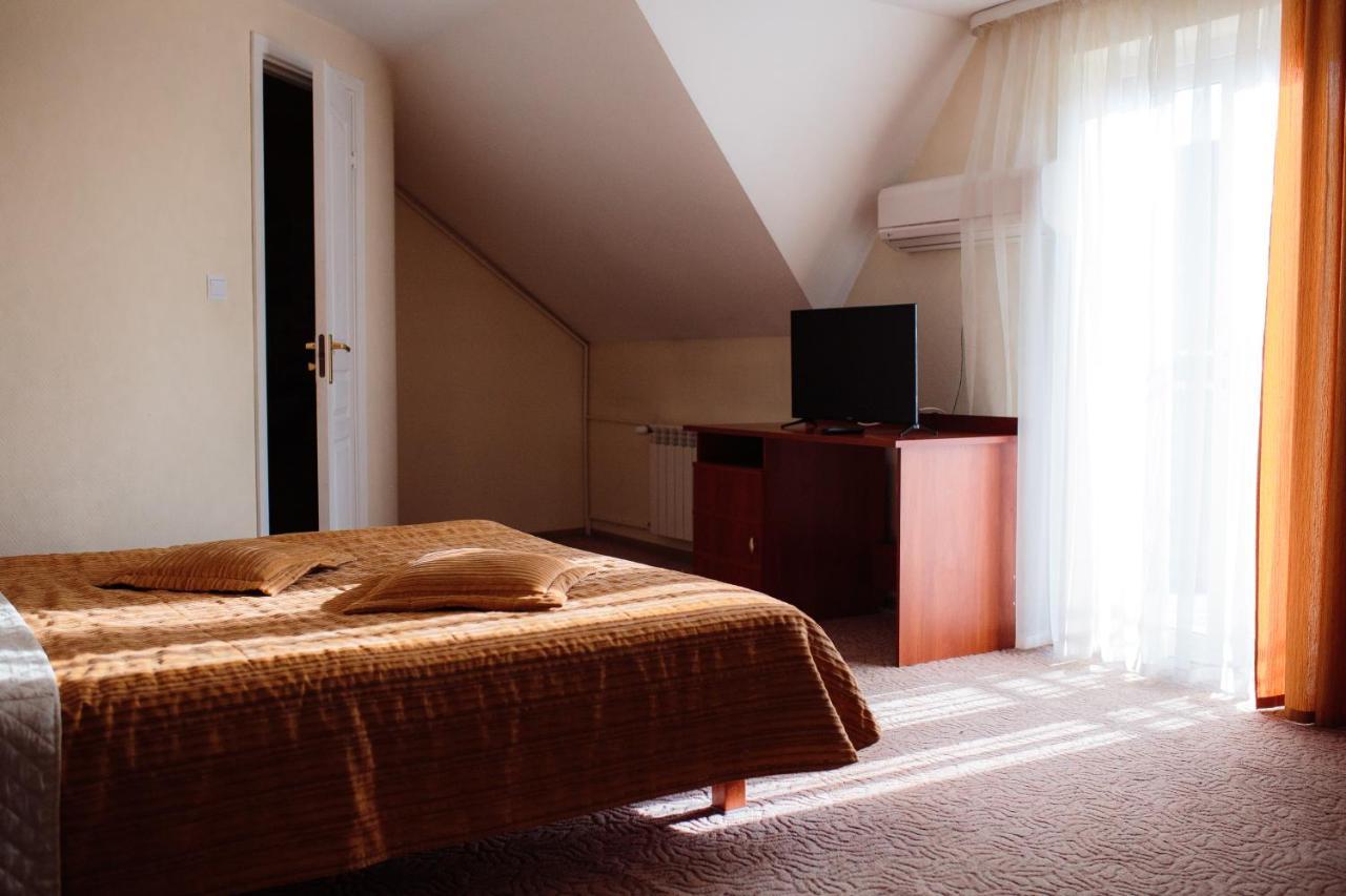 Motel Euro Lyuboml Exteriér fotografie